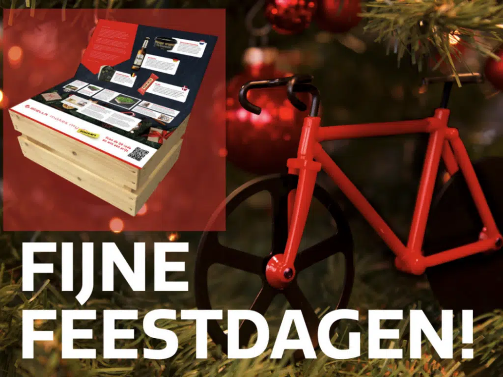 fiets van stella fietsen en Houten kist met afdekplaat op maat en brandstempel