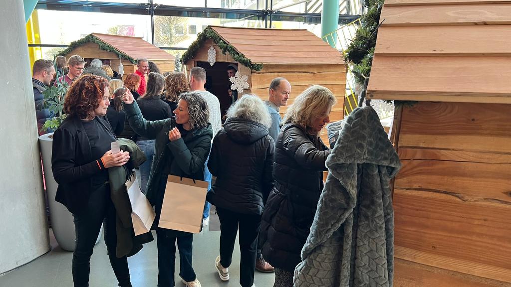 Kerstkramen bij Hogeschool Windesheim